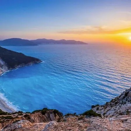 Villa Remarkable Kefalonia Yu Kanda 3 Bedrooms Seafornt Spectacular Sea Views Private Outdoor Pool Assos *