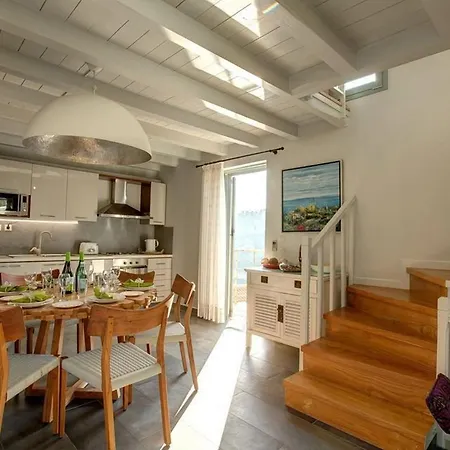 Remarkable Kefalonia Yu Kanda 3 Bedrooms Seafront Vila